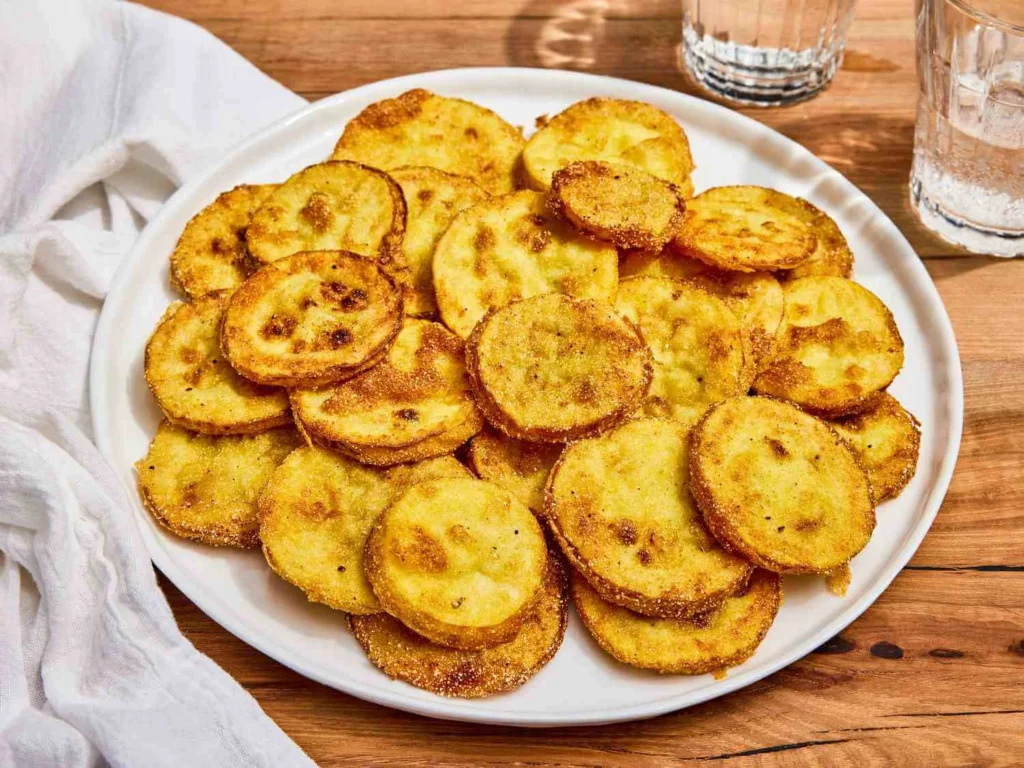"How to Make Crispy Fried Squash: A Simple and Delicious Recipe"