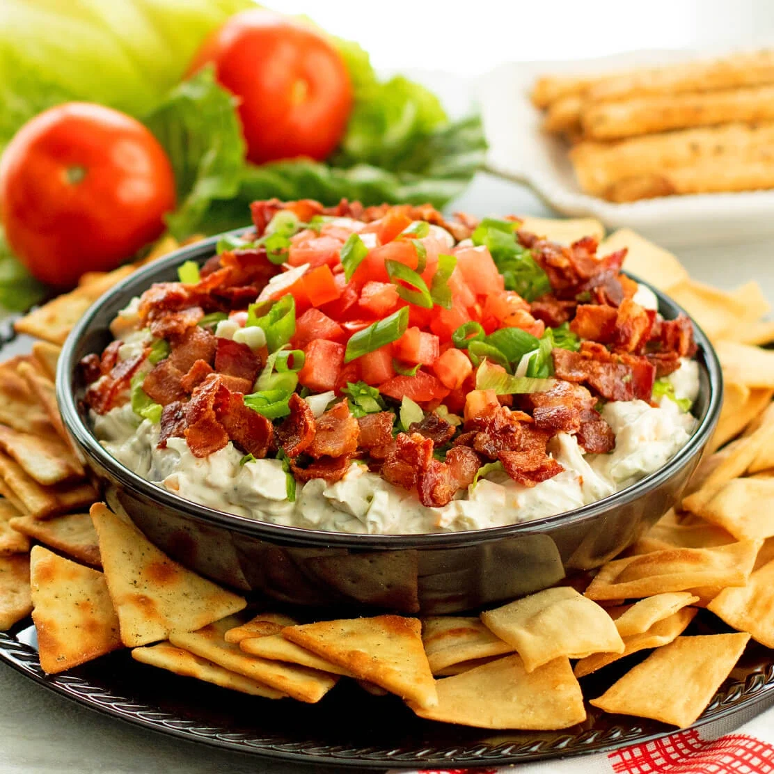 Easy and Delicious BLT Dip Recipe for Any Occasion